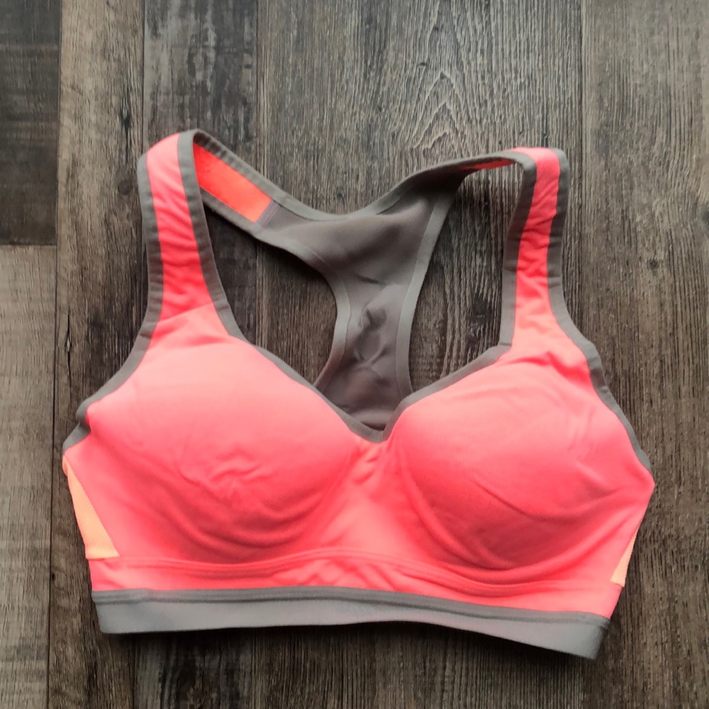 Victoria’s Secret Sports Bra, Pink, 32C